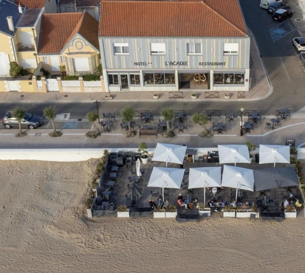 Acadie Saint Victor - Hotel Restaurant - Face Mer - Chatelaillon Plage Exteriör bild